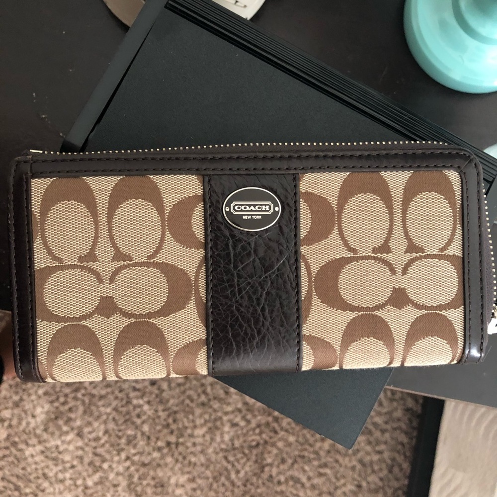 Coach wallet